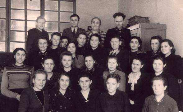 Контора Госбанка СССР Еврейской автономной области. Работники Горуправления. 1950 год